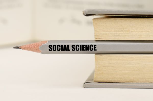become a doctor with social science major