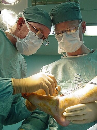 what part of the medical field makes the most money